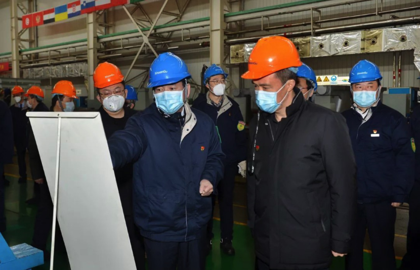 临潼区委副书记、代区长黄可深入db电竞调研部署疫情防控工作